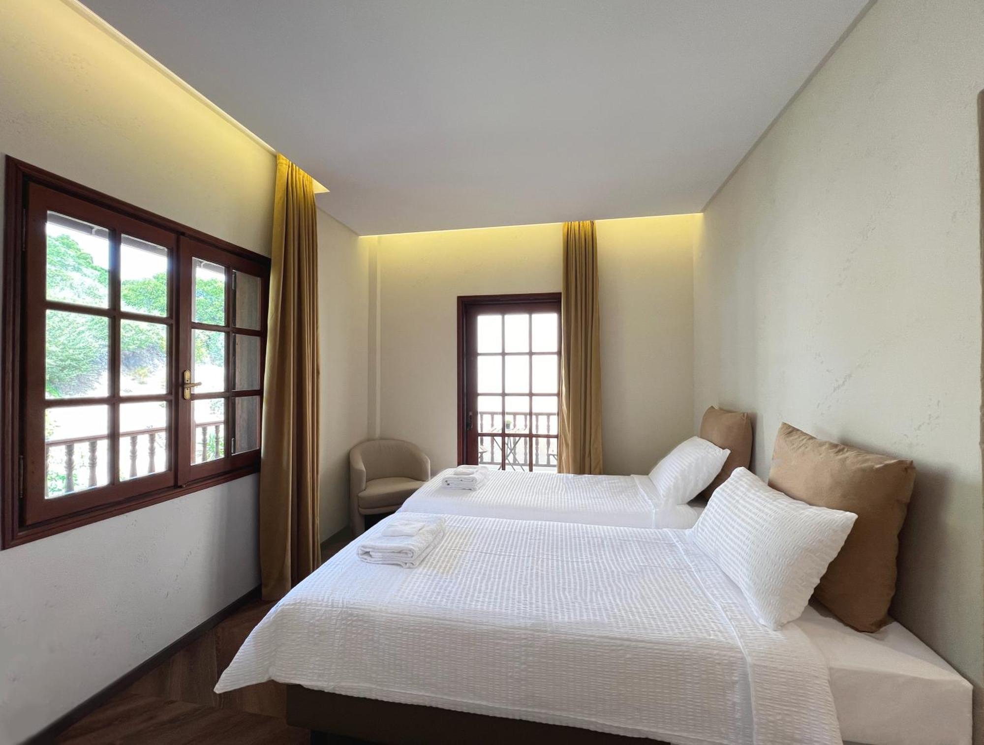 Viva Properties Ouranoupoli Exterior photo